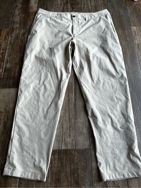 Lululemon ABC Classic Fit Trouser 5 Pocket Men Pants Beige Casual Chino Golf 38